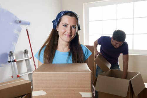 Secure storage units in Islington for household and business items