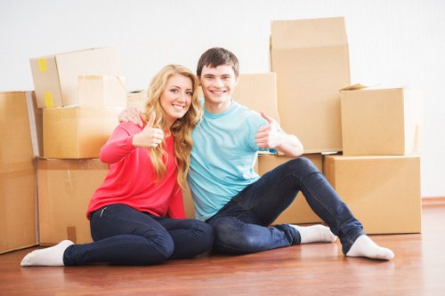 Commercial moving truck service for Islington businesses